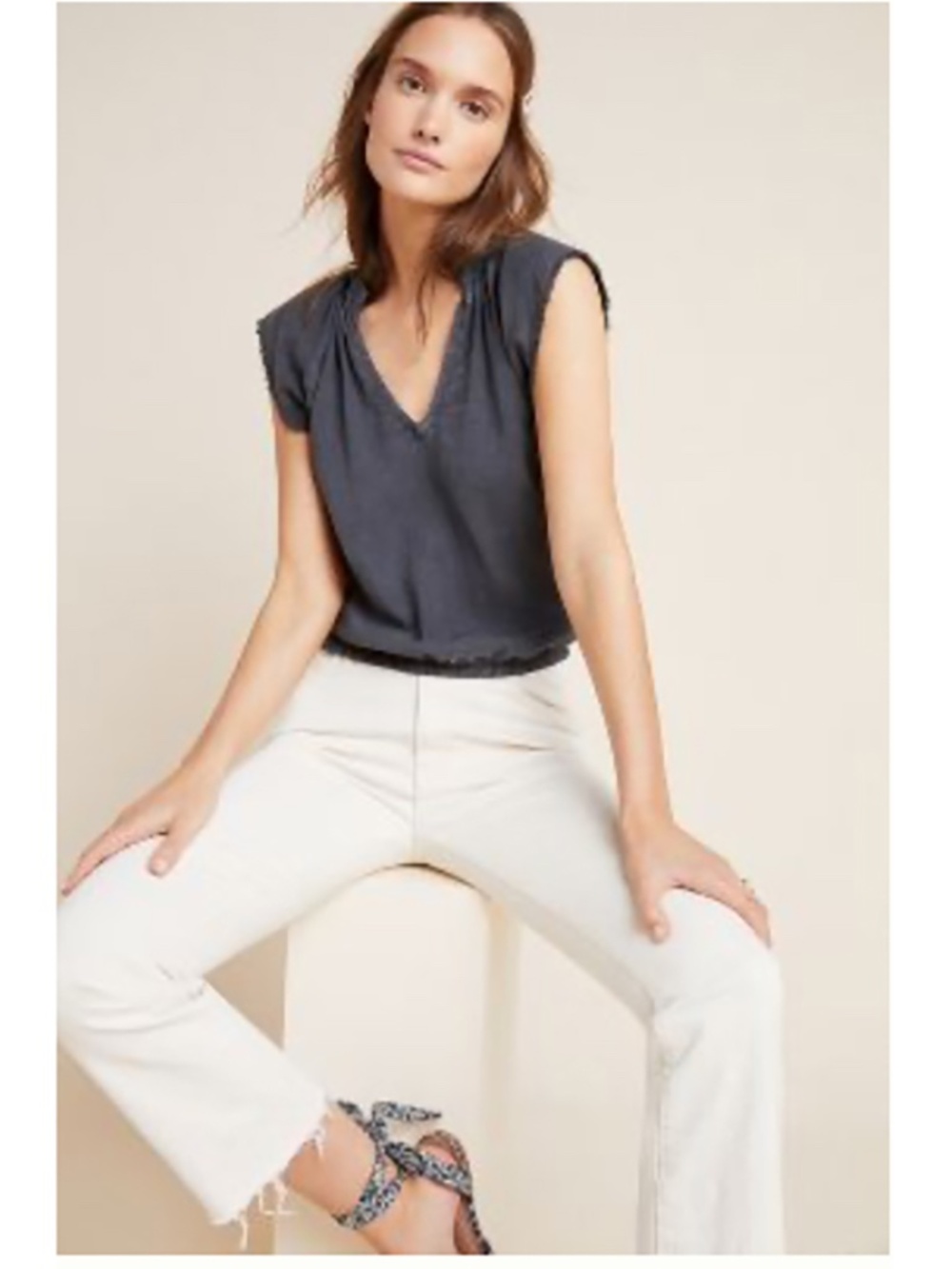 Cloth & Stone Grey Carbon Chambray V-Neck Blouse